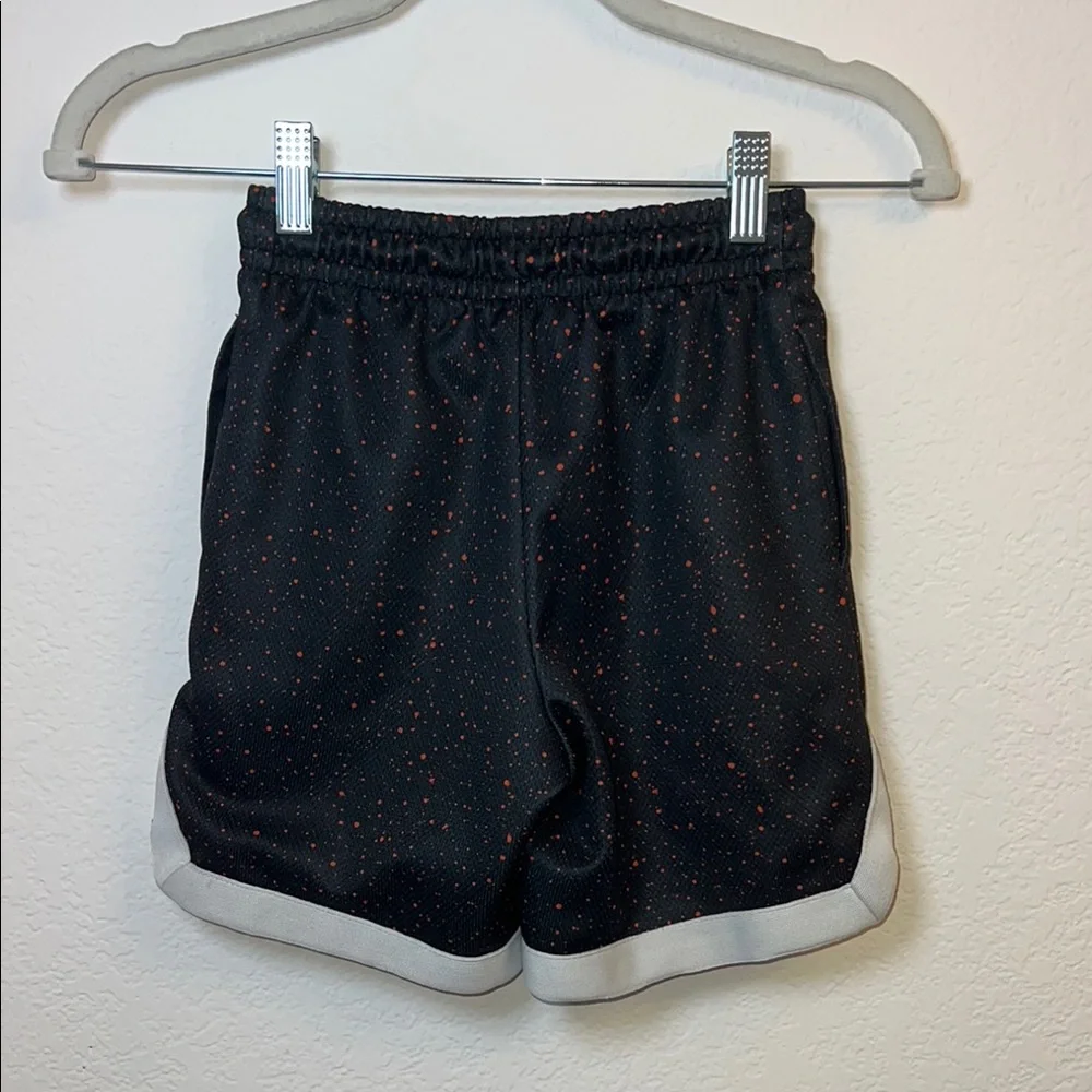 Jordan Black Shorts with Neon and White‎ Details - Picture 3 of 9